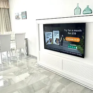  Apartamento Mi Capricho Beachfront- P300 - With Sea View España